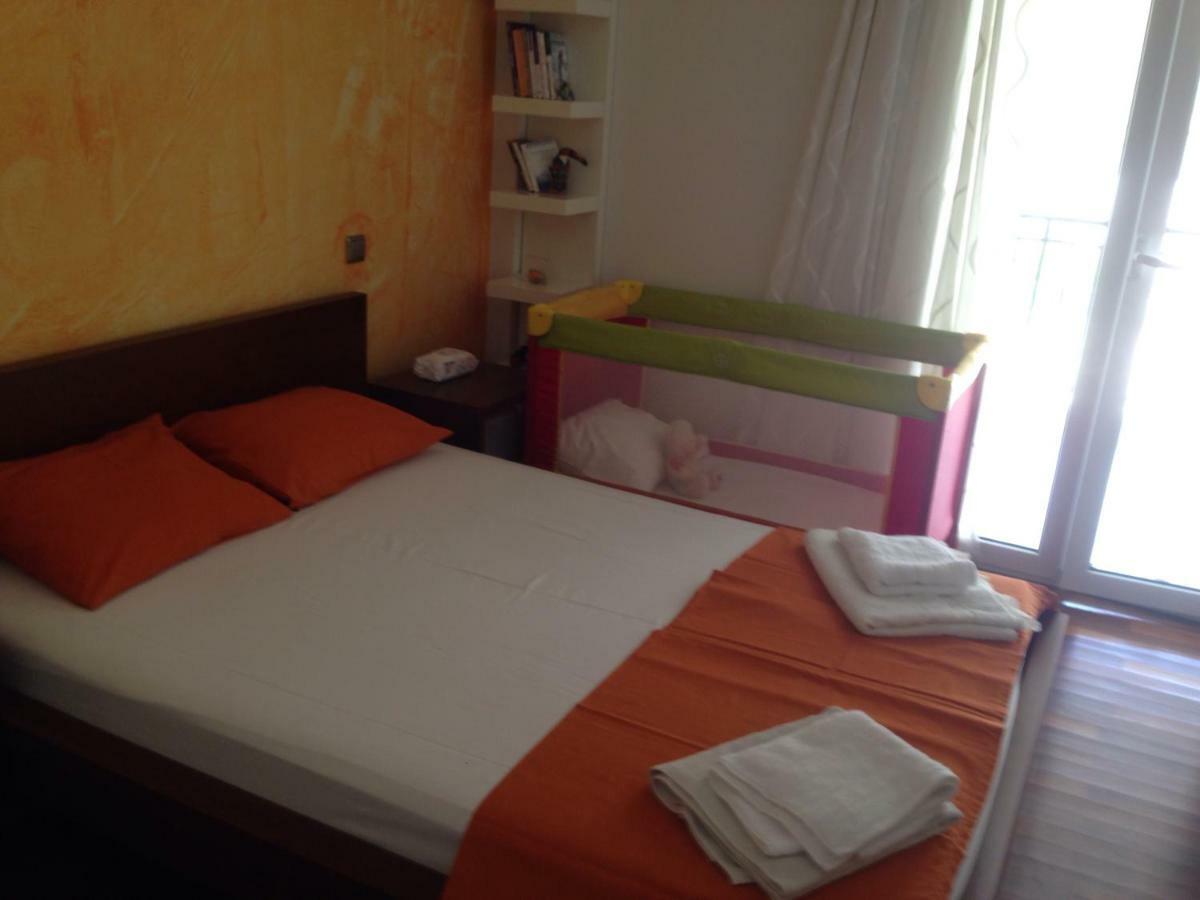 Seaside House In Voula Apartment Athens Ngoại thất bức ảnh